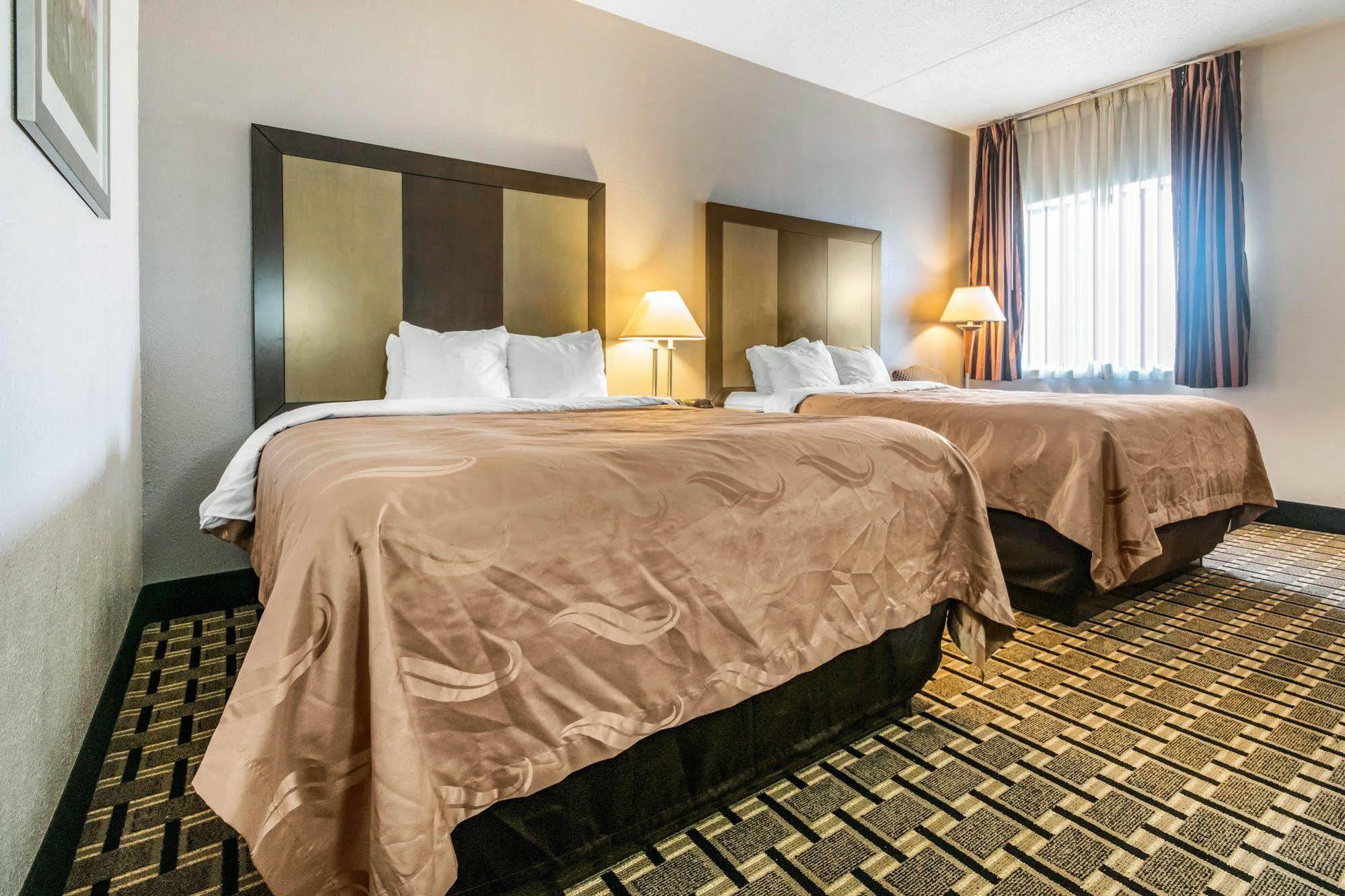 Spark By Hilton Lexington Hamburg Ngoại thất bức ảnh